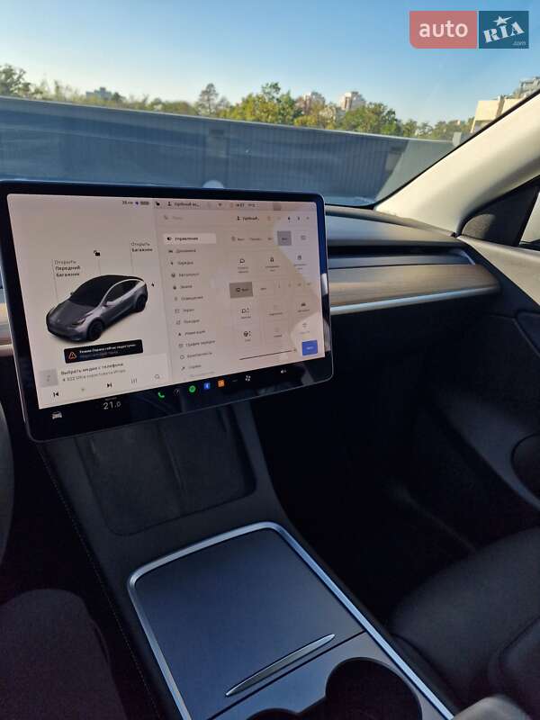 Внедорожник / Кроссовер Tesla Model Y 2021 в Киеве