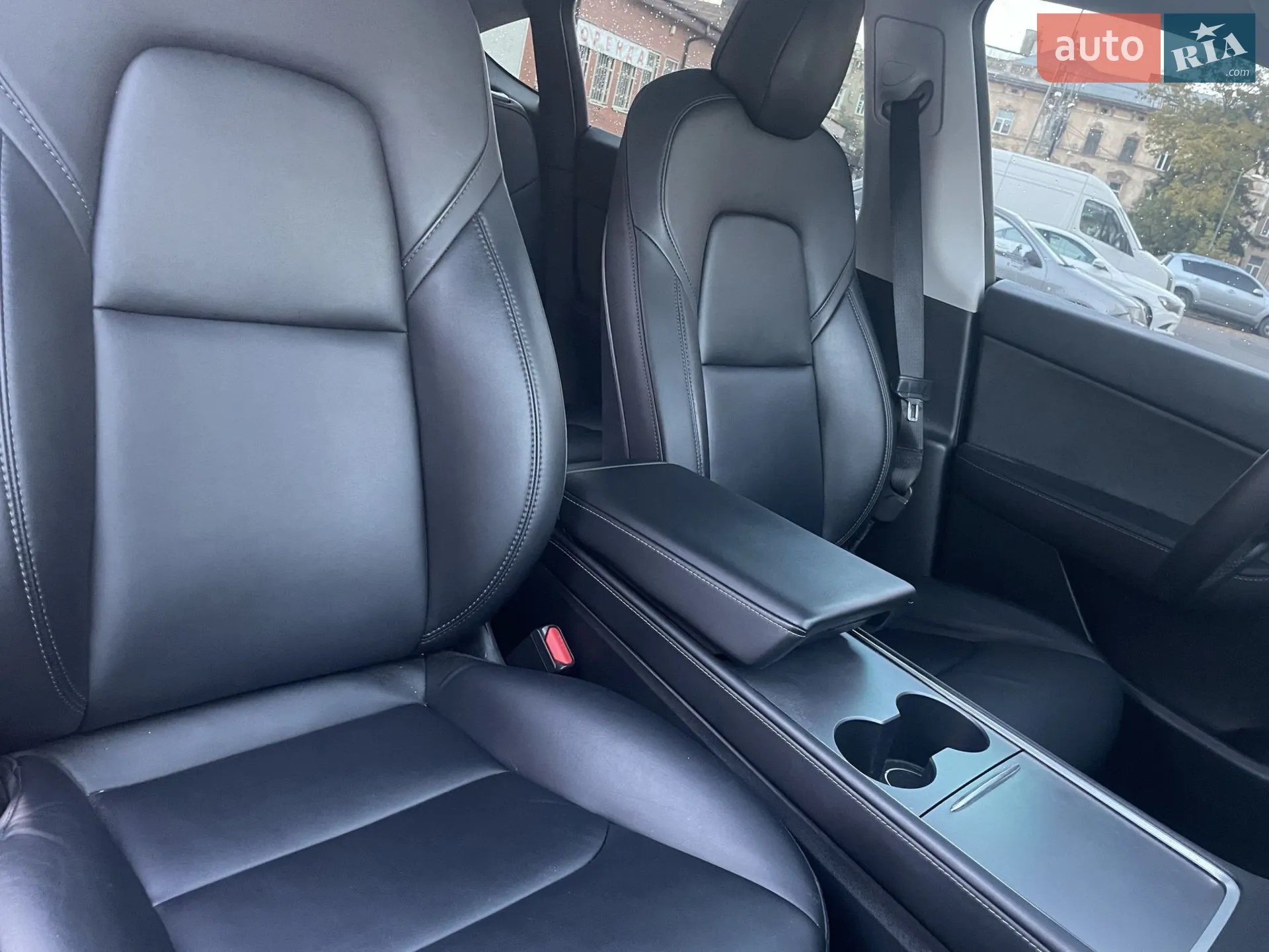 2021 Tesla Model Y - мініатюра 10