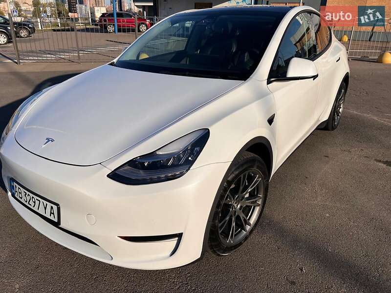 Позашляховик / Кросовер Tesla Model Y 2021 в Вінниці