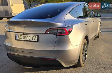 Внедорожник / Кроссовер Tesla Model Y 2023 в 