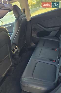 Внедорожник / Кроссовер Tesla Model Y 2023 в 