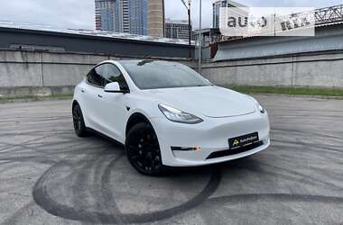 Внедорожник / Кроссовер Tesla Model Y 2021 в Киеве