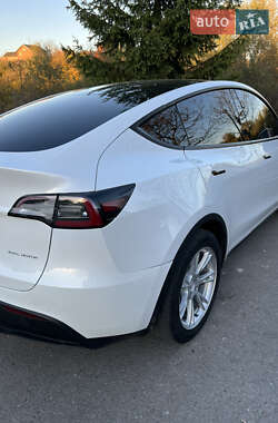 Внедорожник / Кроссовер Tesla Model Y 2020 в 