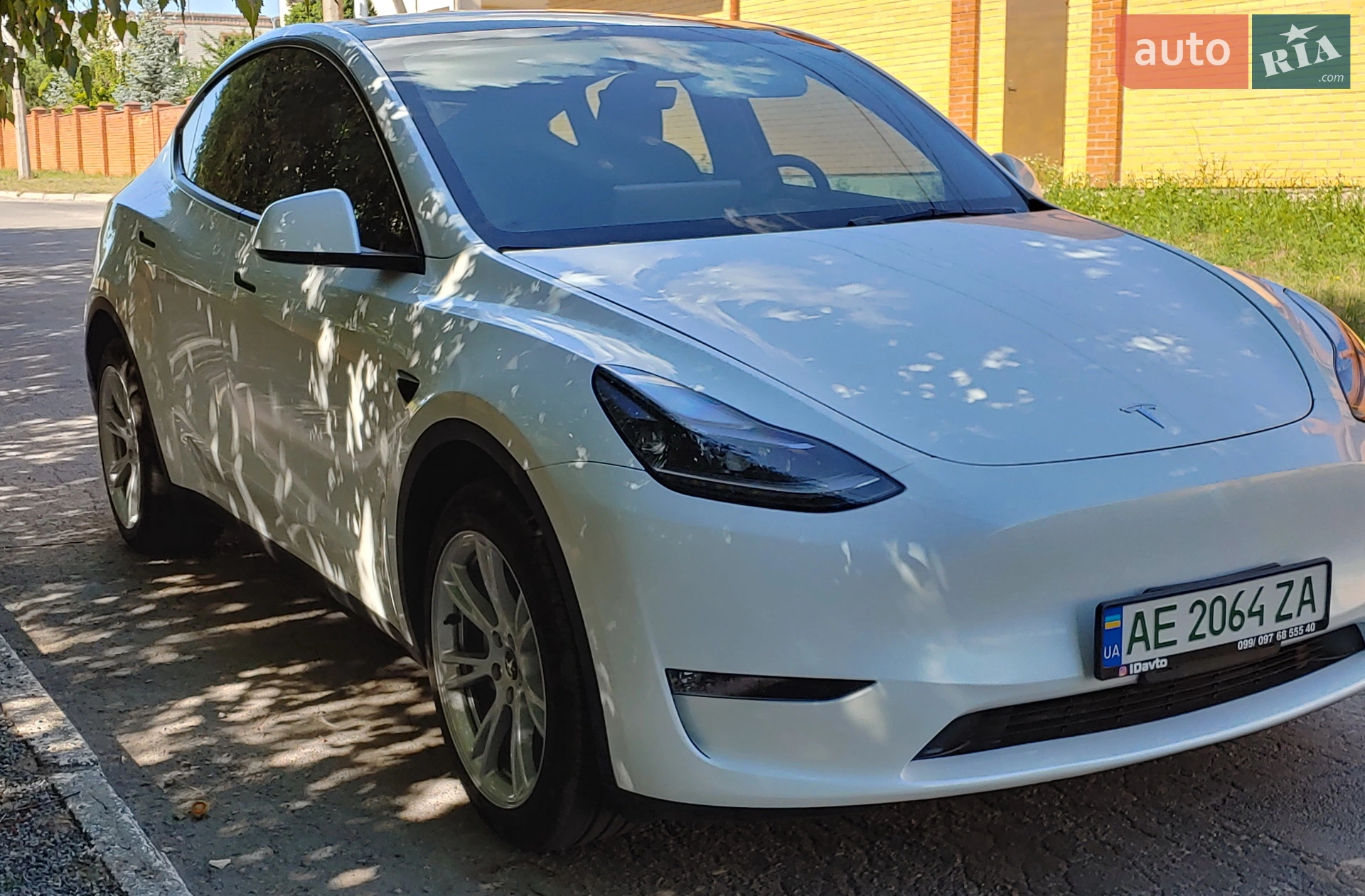 2023 Tesla Model Y - мініатюра 2