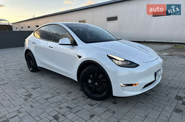 Позашляховик / Кросовер Tesla Model Y 2021 в Калуші