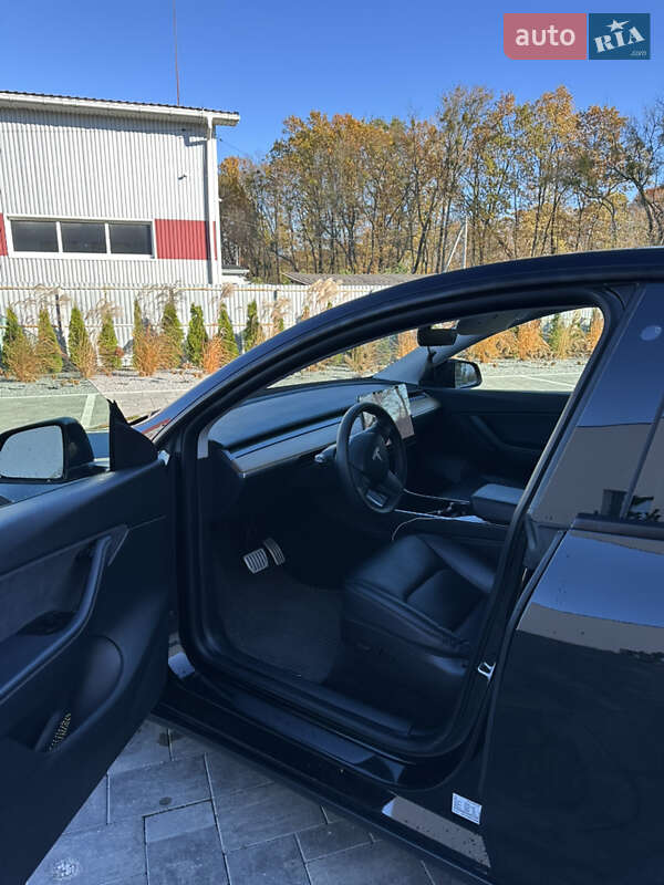 Позашляховик / Кросовер Tesla Model Y 2020 в Луцьку