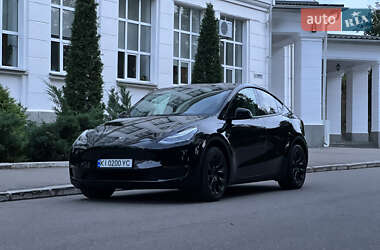 Внедорожник / Кроссовер Tesla Model Y 2022 в Киеве