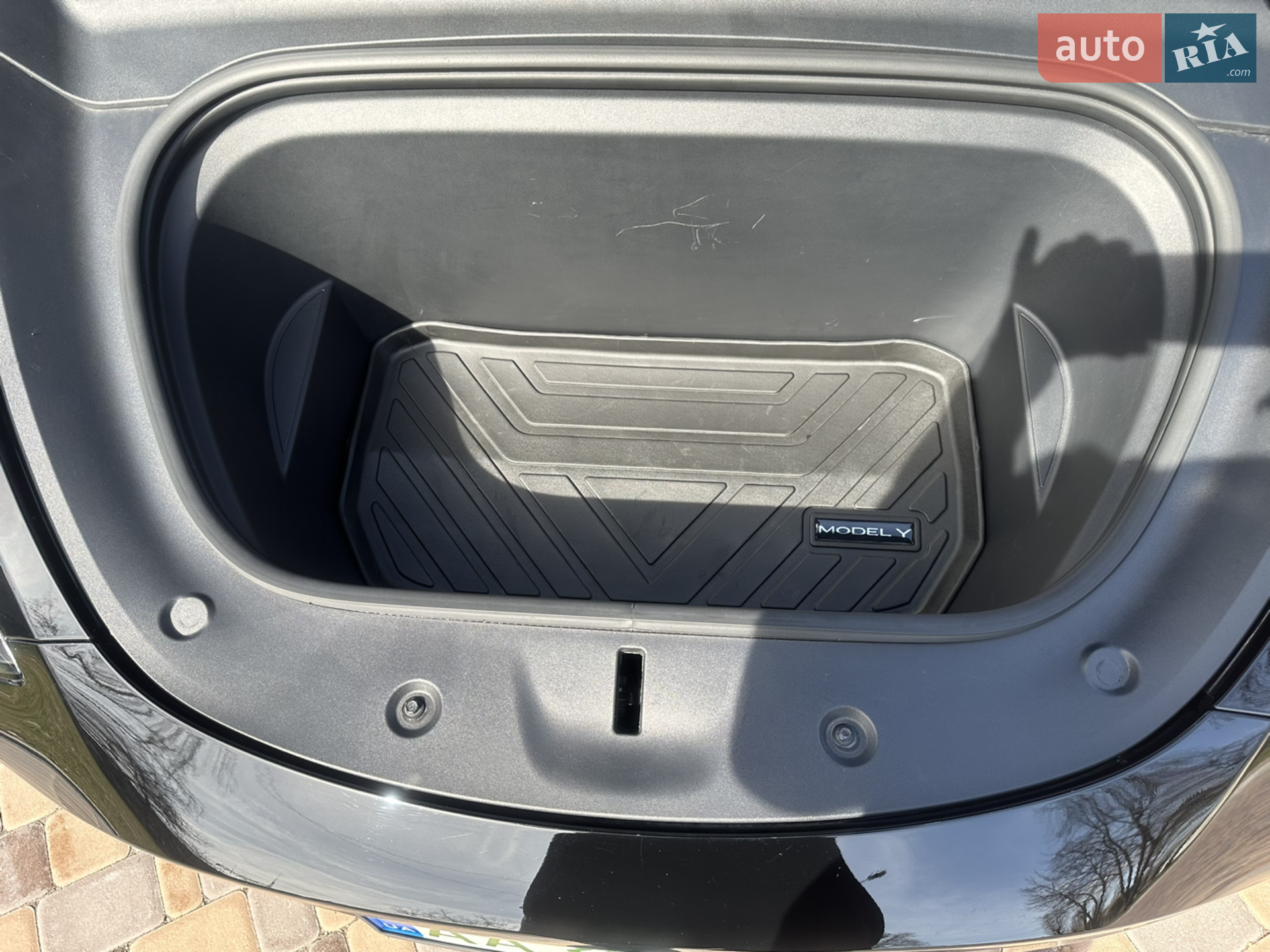 2021 Tesla Model Y - мініатюра 3