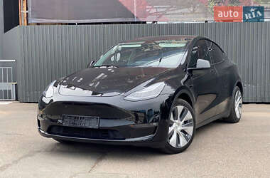 Внедорожник / Кроссовер Tesla Model Y 2021 в Киеве