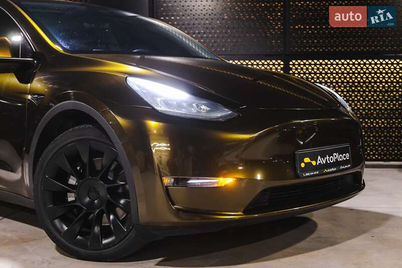 Позашляховик / Кросовер Tesla Model Y 2021 в Луцьку