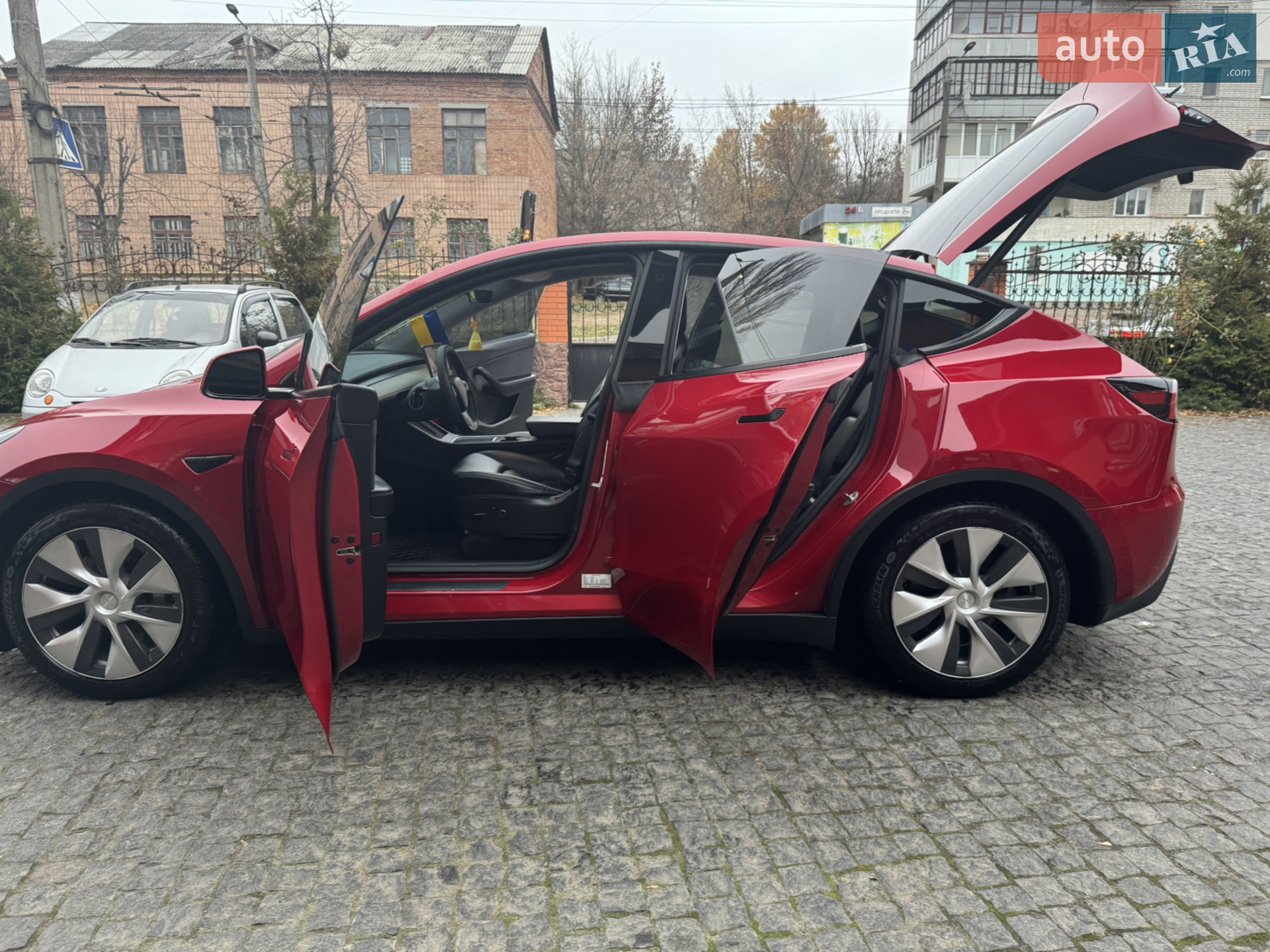 2022 Tesla Model Y - мініатюра 4