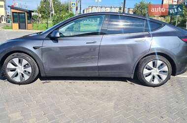 Позашляховик / Кросовер Tesla Model Y 2021 в Львові
