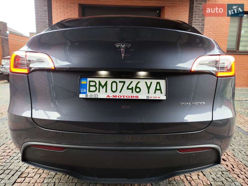 Внедорожник / Кроссовер Tesla Model Y 2021 в Сумах
