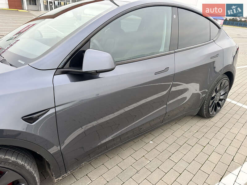 Внедорожник / Кроссовер Tesla Model Y 2022 в Одессе фото 14 Внедорожник / Кроссовер Tesla Model Y 2022 в Одессе
