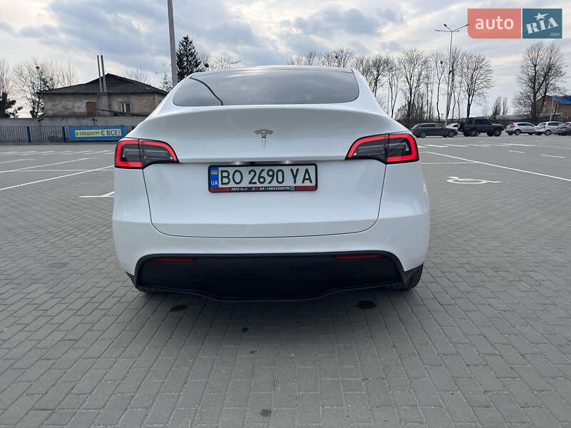 Внедорожник / Кроссовер Tesla Model Y 2022 в Тернополе