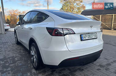 Внедорожник / Кроссовер Tesla Model Y 2021 в 