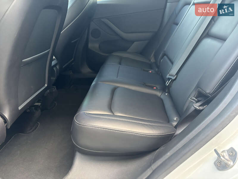 Внедорожник / Кроссовер Tesla Model Y 2021 в Запорожье