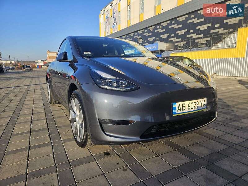 Позашляховик / Кросовер Tesla Model Y 2023 в Вінниці