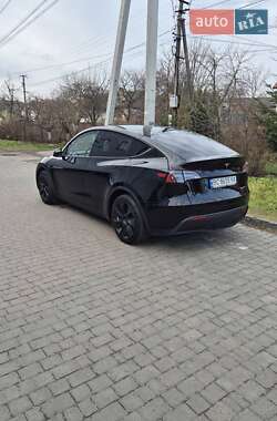 Внедорожник / Кроссовер Tesla Model Y 2023 в Львове