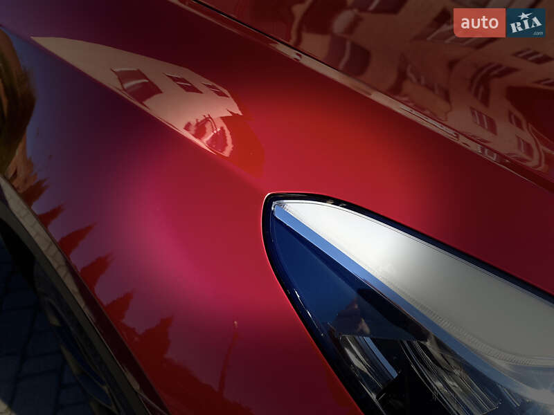 Позашляховик / Кросовер Tesla Model Y 2021 в Львові