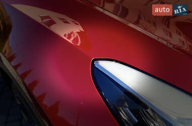 Внедорожник / Кроссовер Tesla Model Y 2021 в 