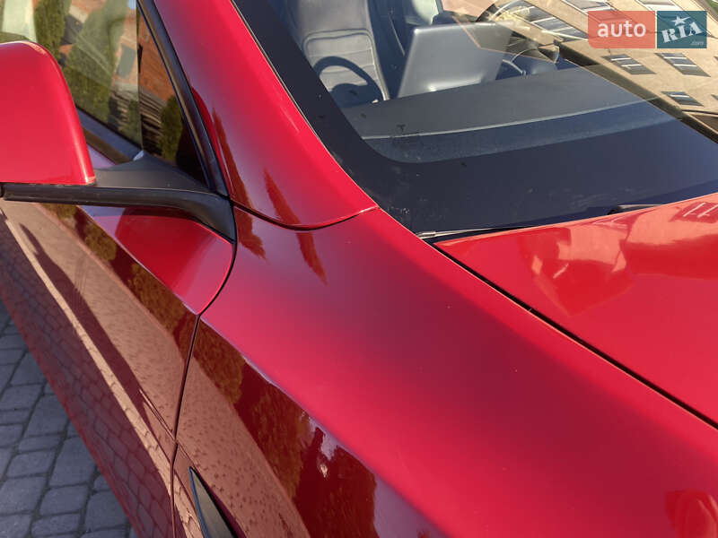 Позашляховик / Кросовер Tesla Model Y 2021 в Львові
