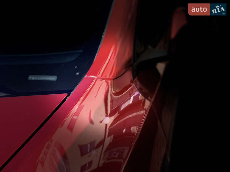 Позашляховик / Кросовер Tesla Model Y 2021 в Львові