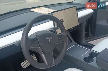 Внедорожник / Кроссовер Tesla Model Y 2022 в Львове