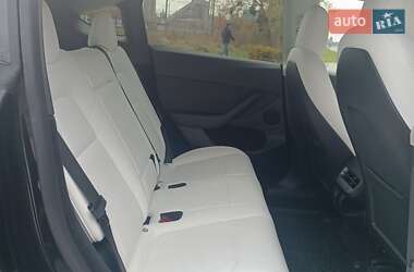 Внедорожник / Кроссовер Tesla Model Y 2022 в Львове