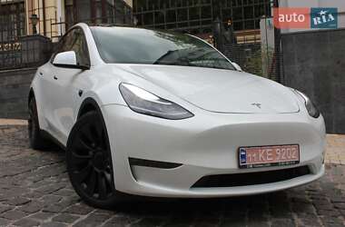 Внедорожник / Кроссовер Tesla Model Y 2023 в Киеве