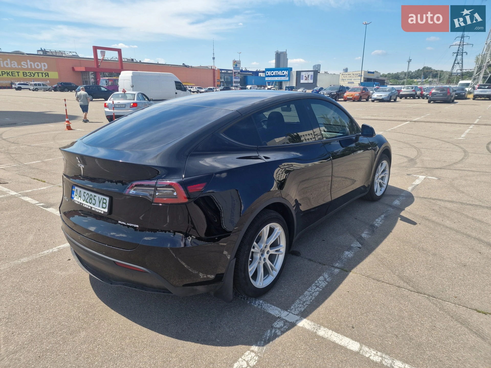 2021 Tesla Model Y - мініатюра 4