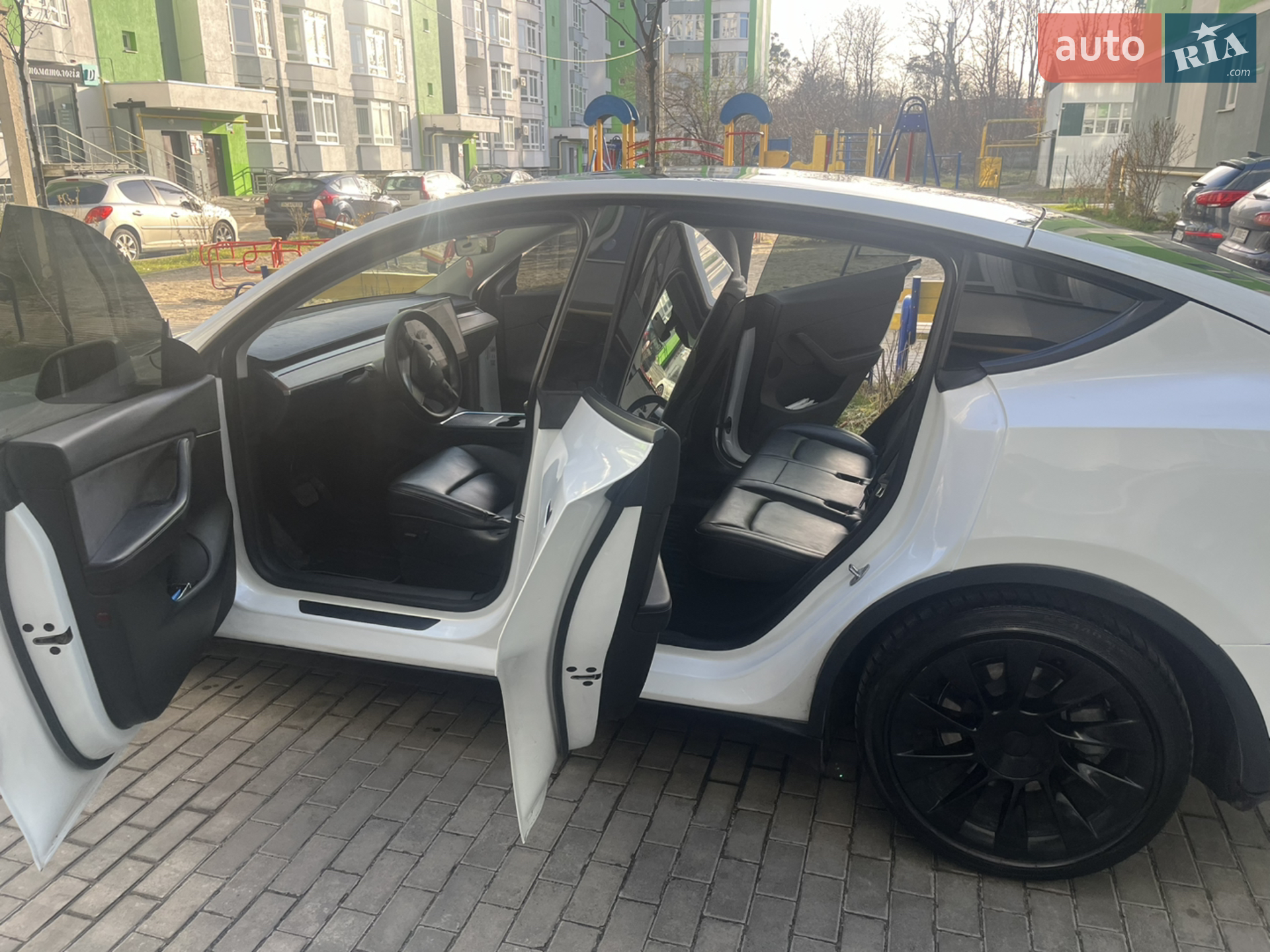 2021 Tesla Model Y - мініатюра 5