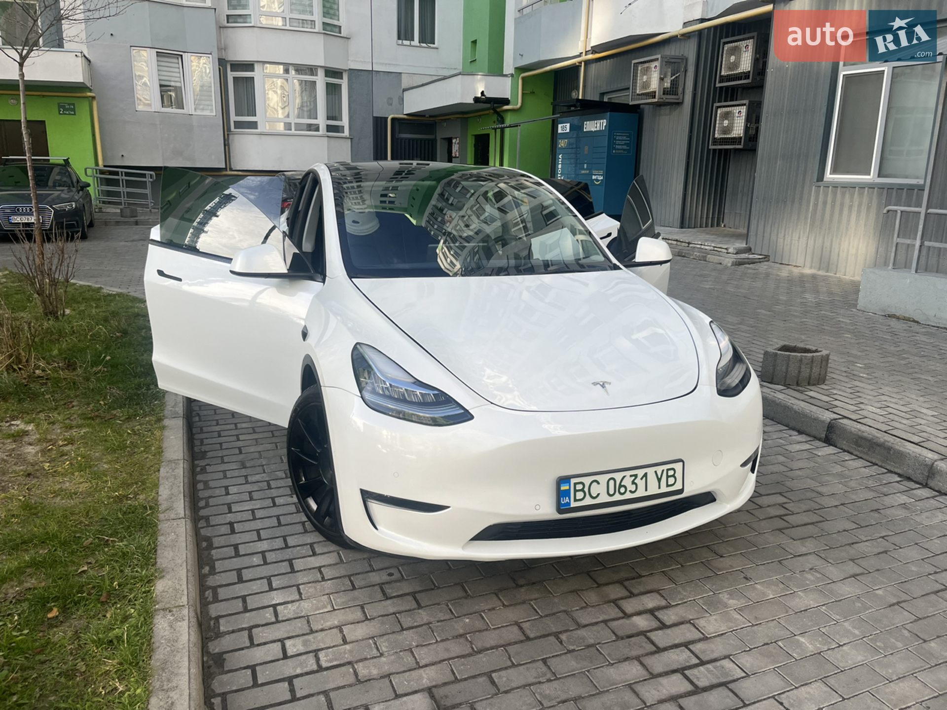 2021 Tesla Model Y - мініатюра 21