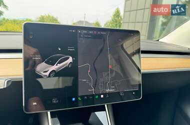 Внедорожник / Кроссовер Tesla Model Y 2020 в 