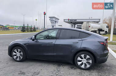 Внедорожник / Кроссовер Tesla Model Y 2023 в Ровно