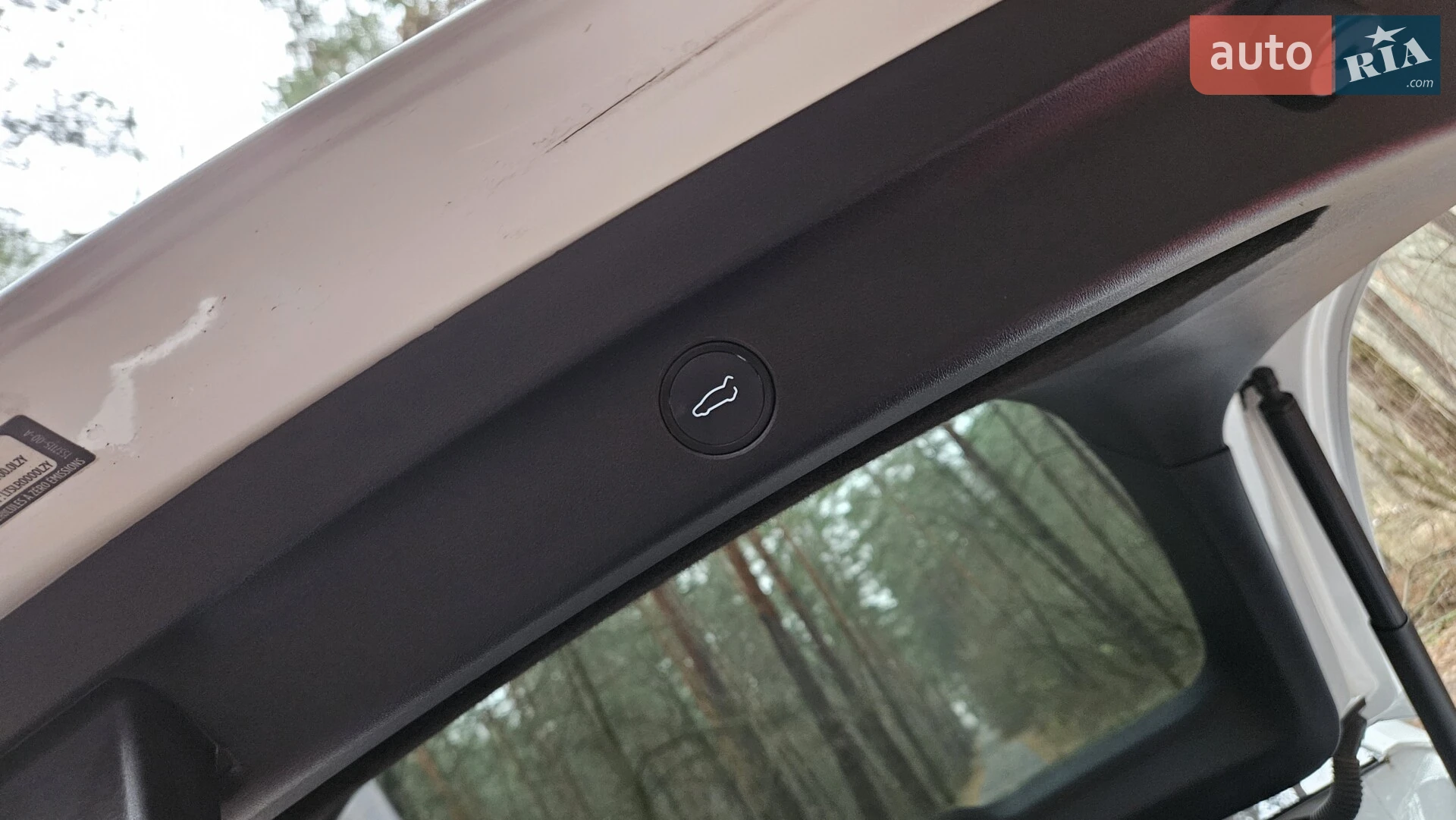 2020 Tesla Model Y - мініатюра 9