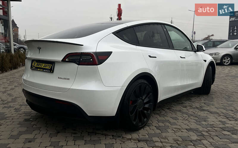 Позашляховик / Кросовер Tesla Model Y 2023 в Мукачевому