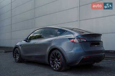 Позашляховик / Кросовер Tesla Model Y 2022 в Києві фото 4 Позашляховик / Кросовер Tesla Model Y 2022 в Києві