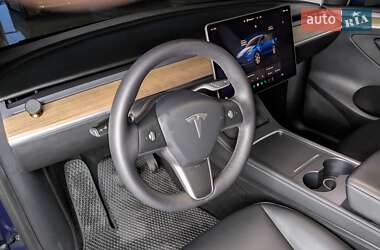 Внедорожник / Кроссовер Tesla Model Y 2022 в Киеве