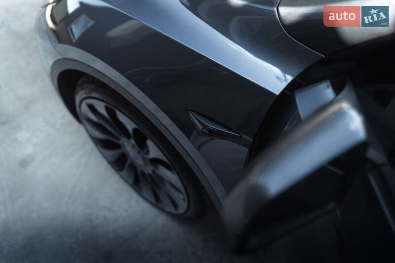 Позашляховик / Кросовер Tesla Model Y 2023 в Полтаві фото 25 Позашляховик / Кросовер Tesla Model Y 2023 в Полтаві