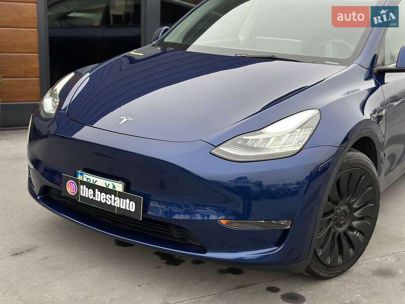 Позашляховик / Кросовер Tesla Model Y 2023 в Рівному