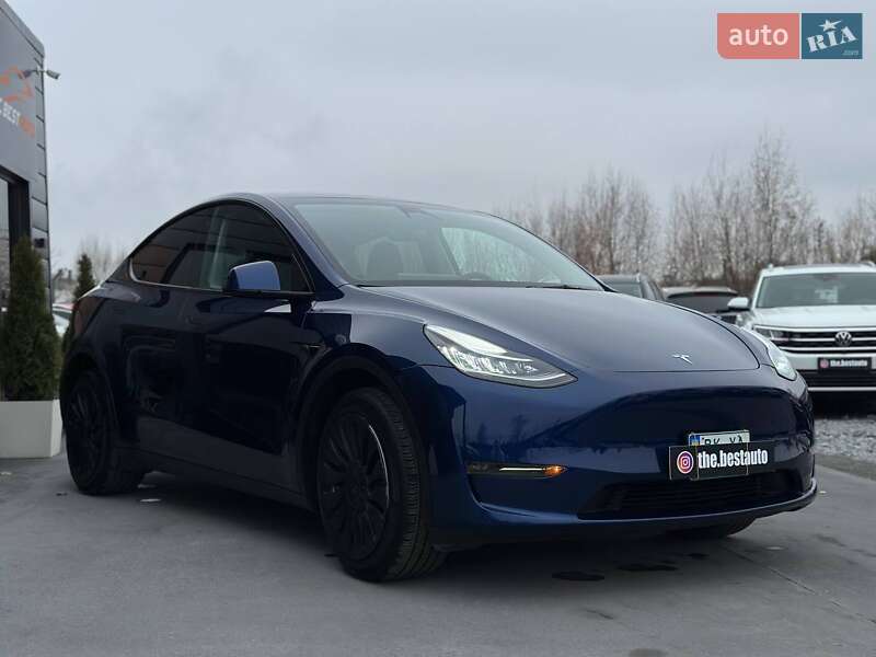 Позашляховик / Кросовер Tesla Model Y 2023 в Рівному