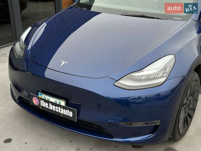 Позашляховик / Кросовер Tesla Model Y 2023 в Рівному