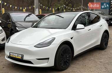 Позашляховик / Кросовер Tesla Model Y 2023 в Львові