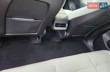 Позашляховик / Кросовер Tesla Model Y 2020 в Львові