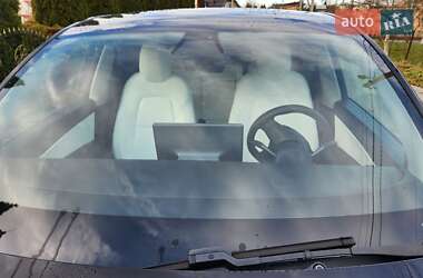 Позашляховик / Кросовер Tesla Model Y 2020 в Львові