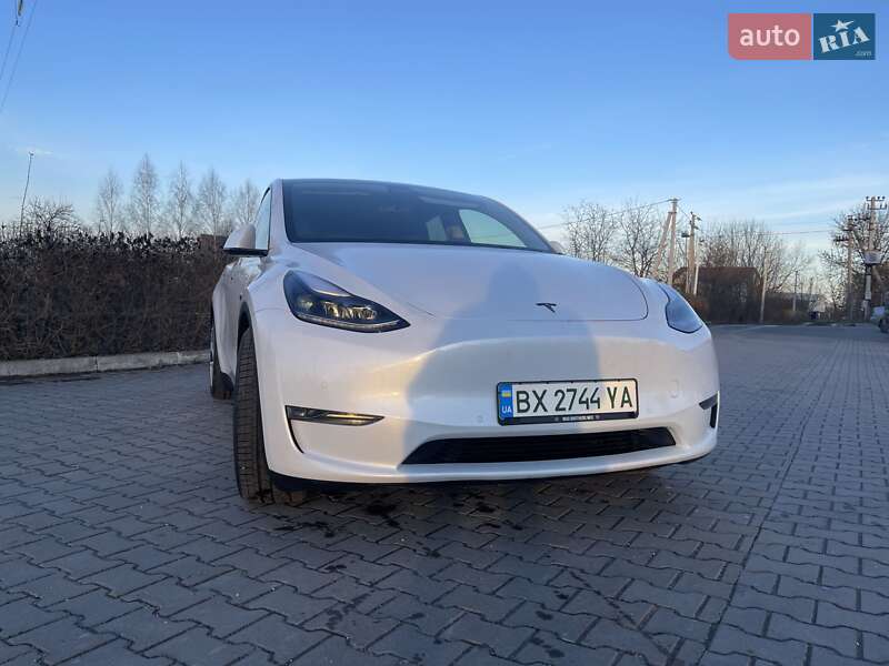 Позашляховик / Кросовер Tesla Model Y 2022 в Хмельницькому