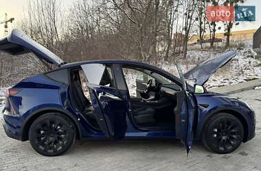 Внедорожник / Кроссовер Tesla Model Y 2023 в 