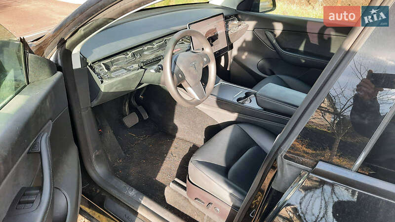 Внедорожник / Кроссовер Tesla Model Y 2022 в Самборе фото 7 Внедорожник / Кроссовер Tesla Model Y 2022 в Самборе