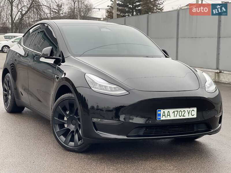 Внедорожник / Кроссовер Tesla Model Y 2022 в Киеве